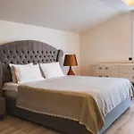 Only One & Residences Апартаменты